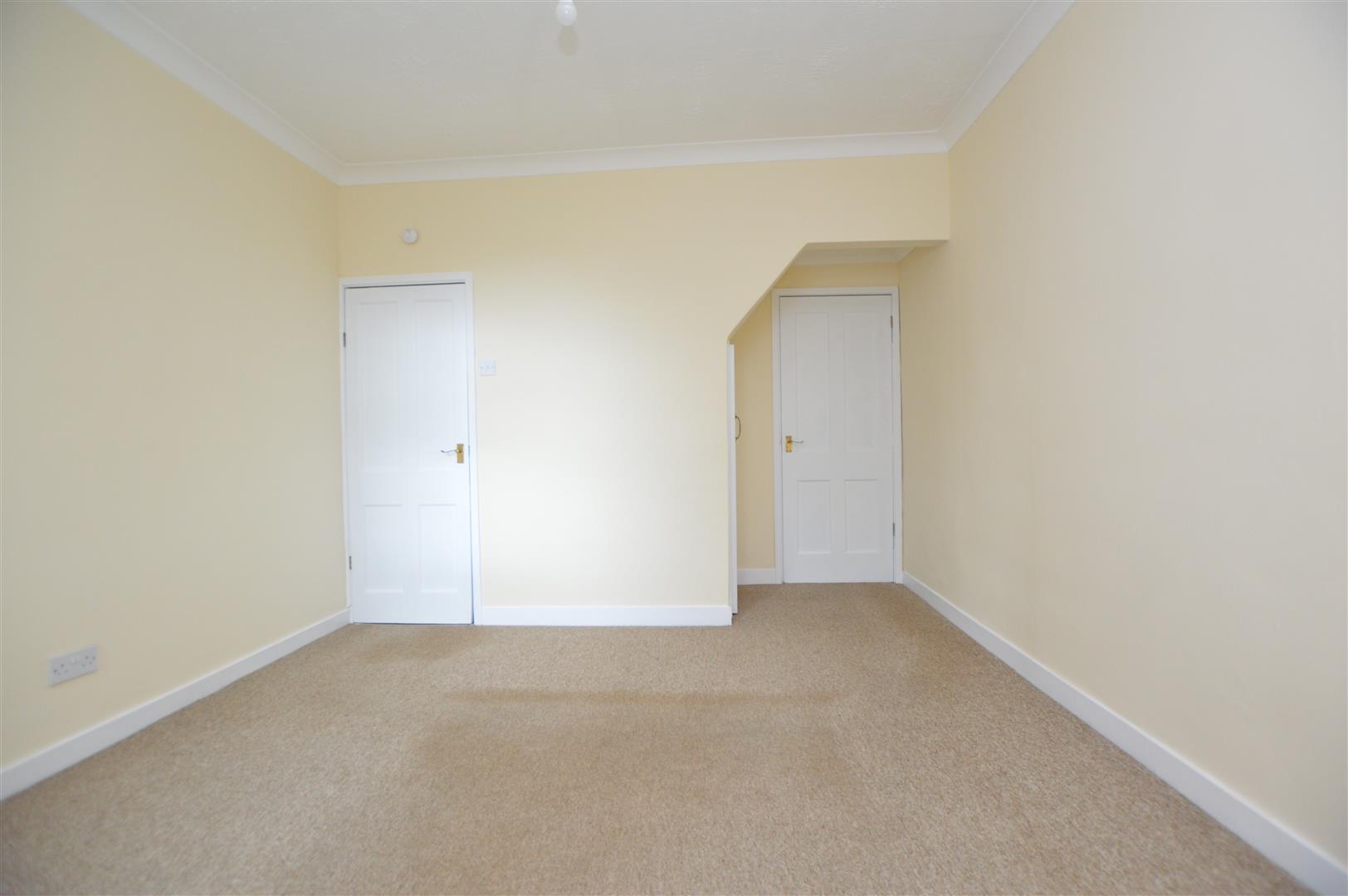 Property Image 4ca49d60-f565-486a-afcd-d36d9badf8a4