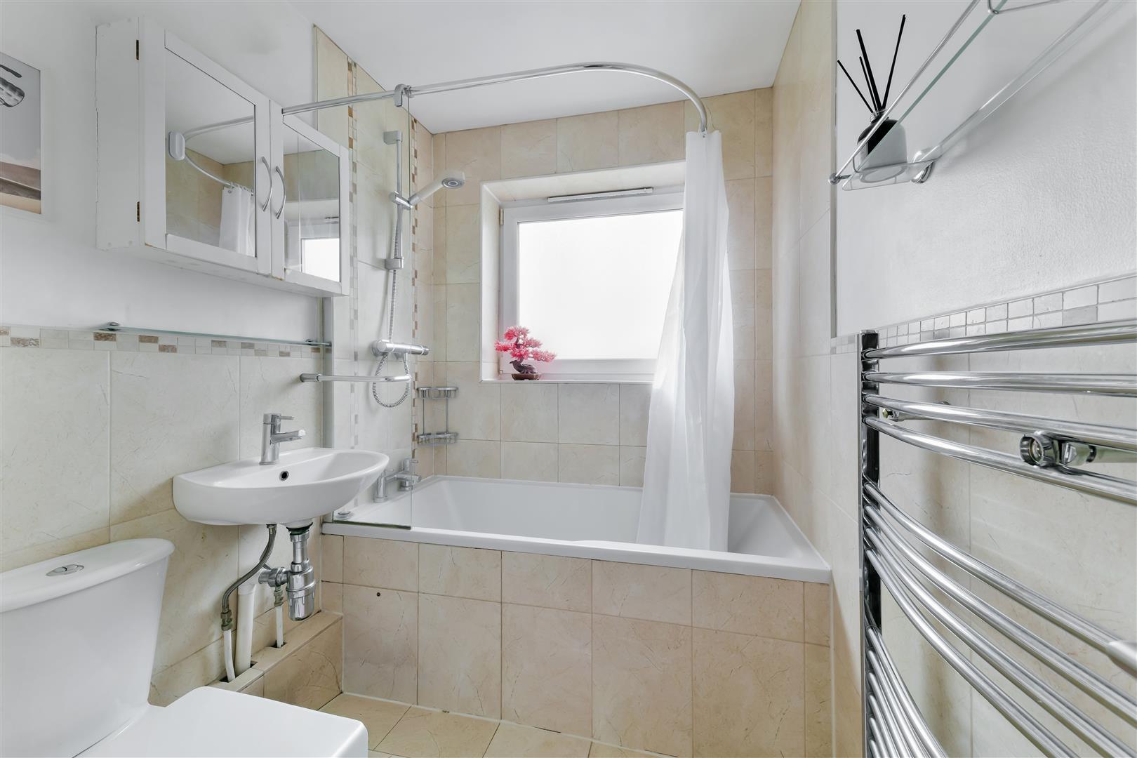 Property Image 4cb43b1f-40f3-496c-810a-4a0e117659ed