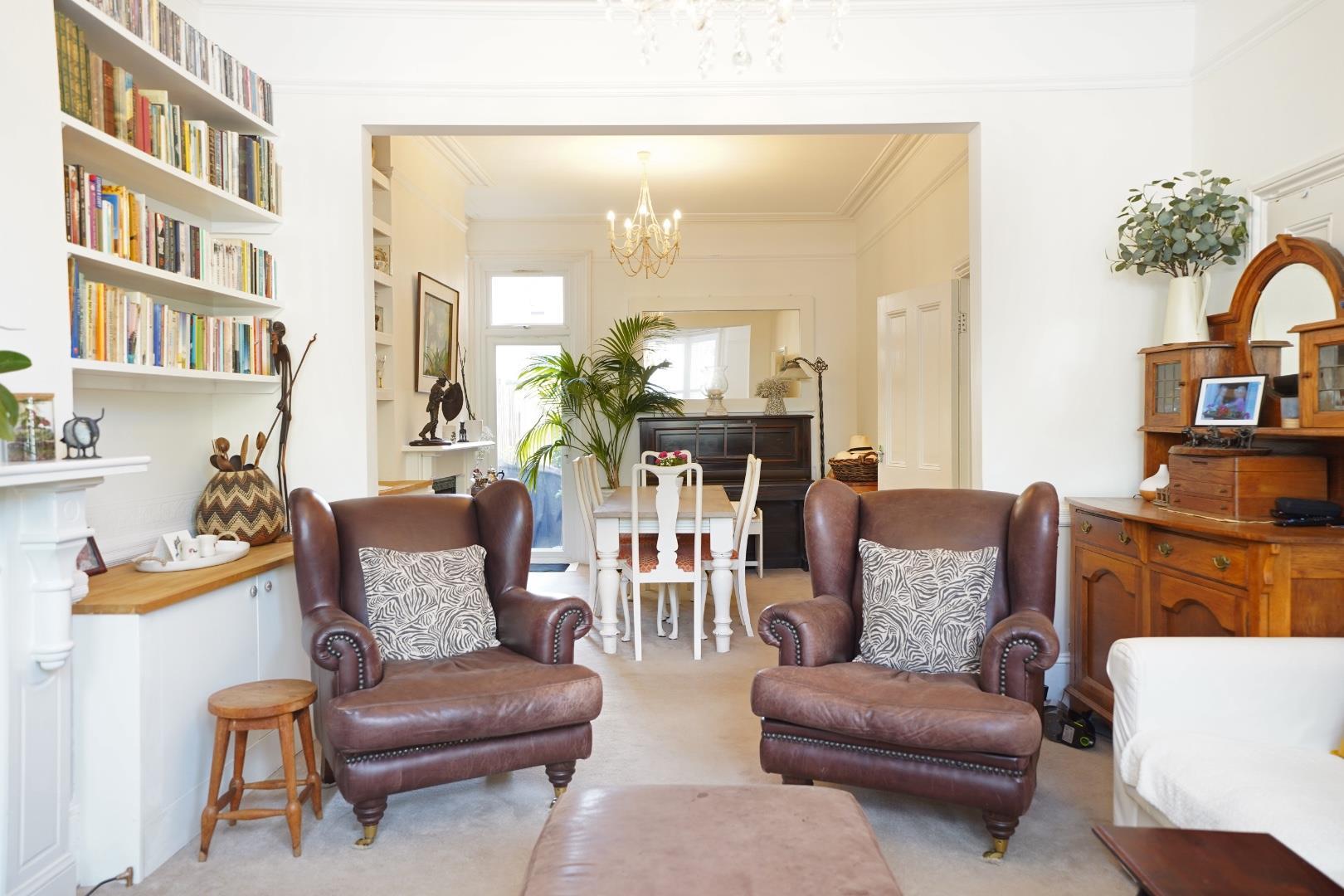 Property Image 4cd604e2-e903-48a0-a87c-464119ee15b9