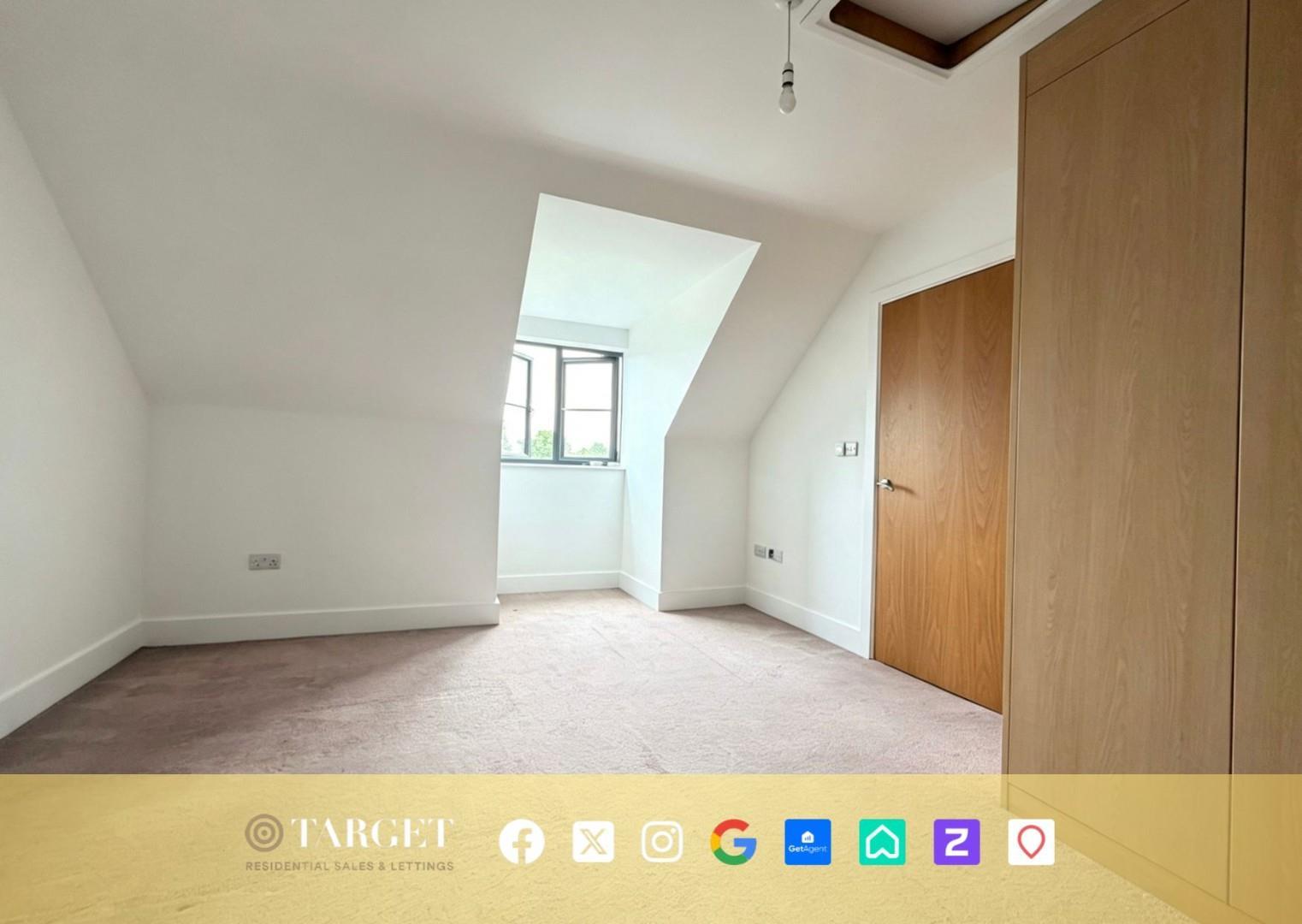 Property Image 4cf3b7e5-7194-4345-9e9c-c1ac8a4465da