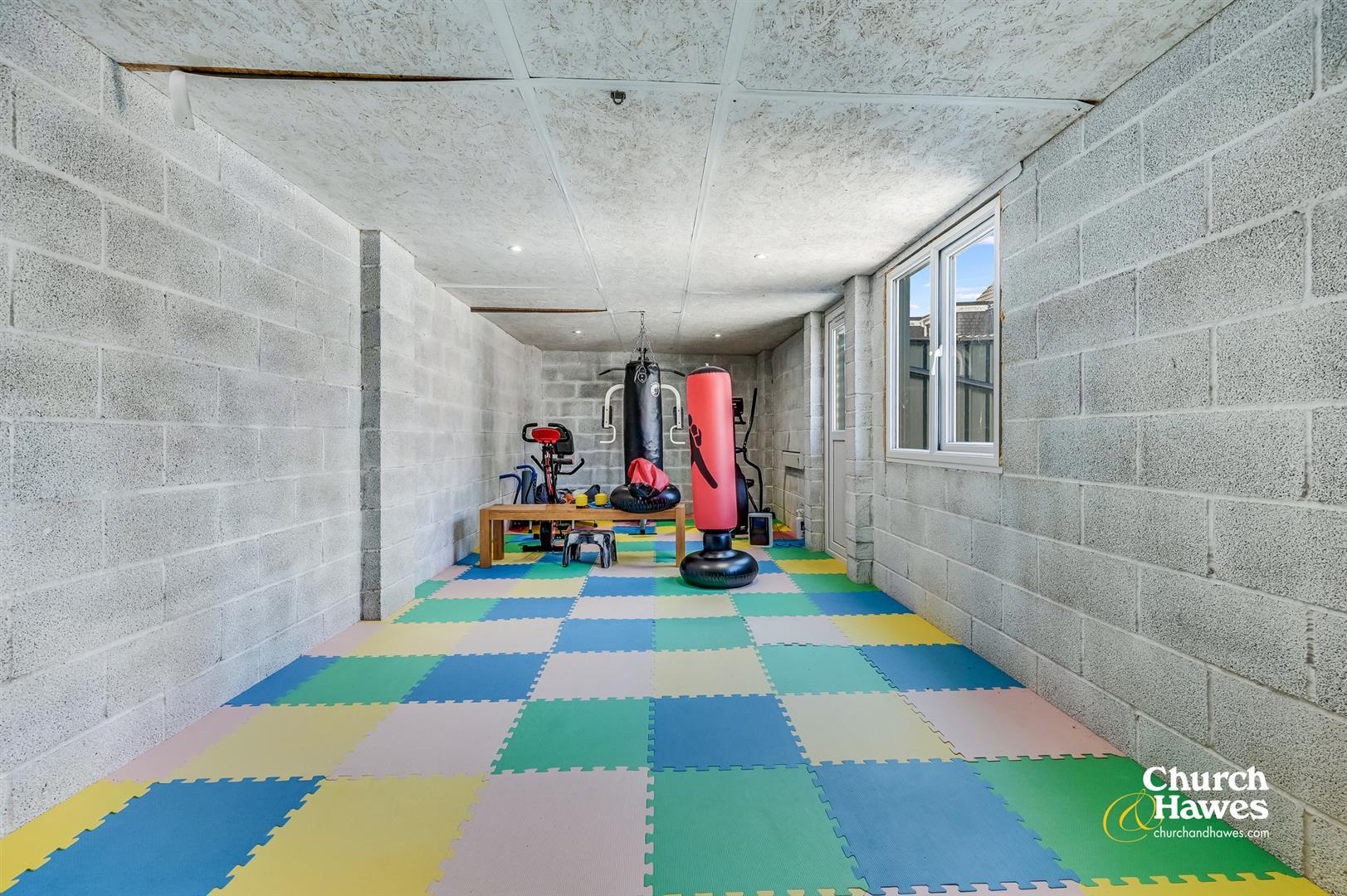 Property Image 4cf6f3d4-a3fe-4773-a7e0-dcd0bd59c6c8