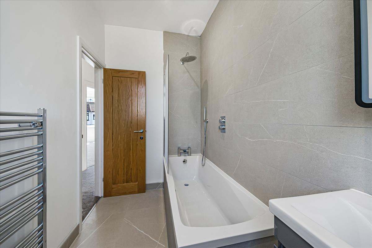 Property Image 4cfdb759-a1e6-49ed-8bcd-8f2a7c9b0a3d