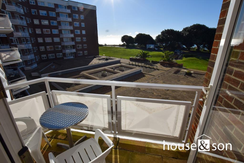 Property Image 4d038179-9c4a-45c8-9676-3b30b996b33d