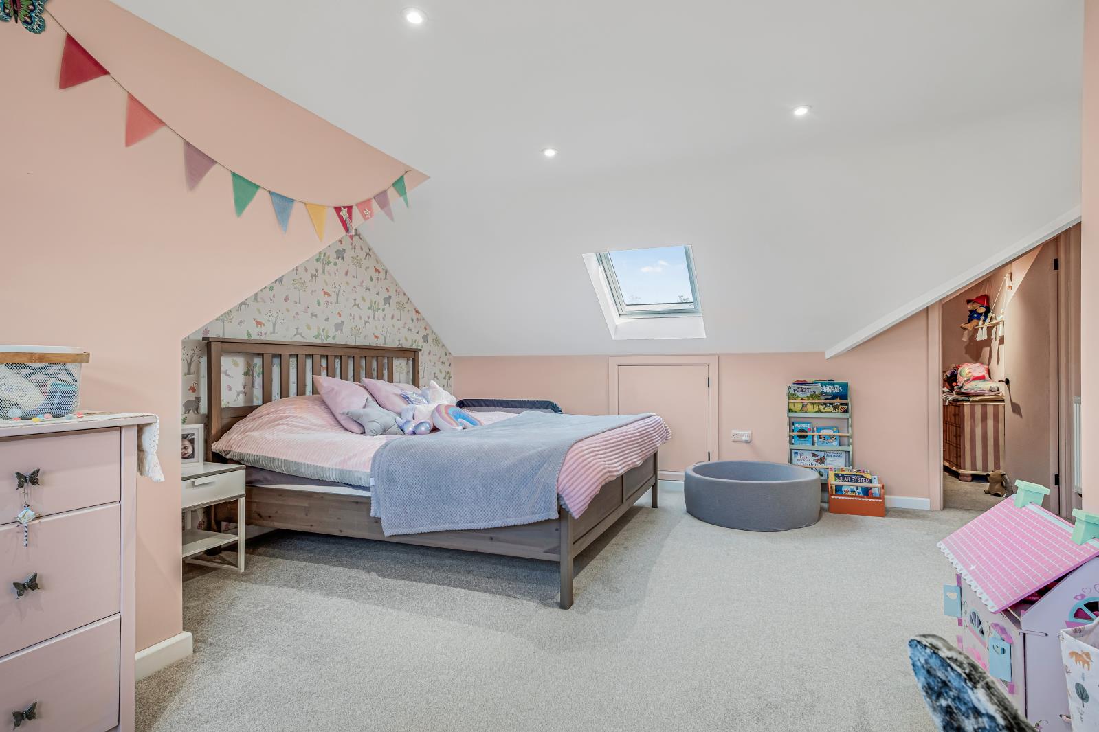 Property Image 4d0944cd-a216-4f11-9e08-3f1189c2d2ee