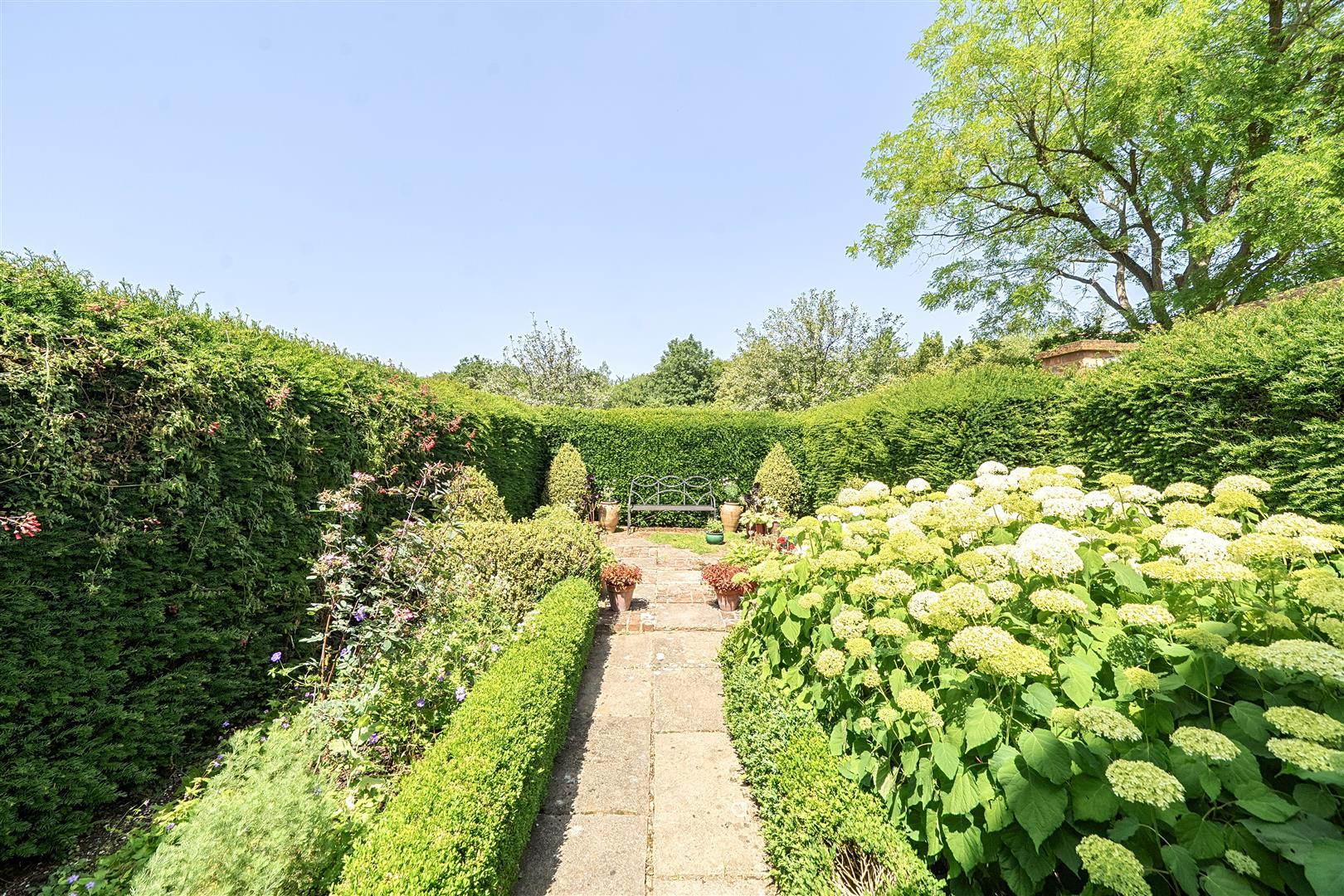 Property Image 4d18f59e-f287-4a07-ab01-e26a788909e5