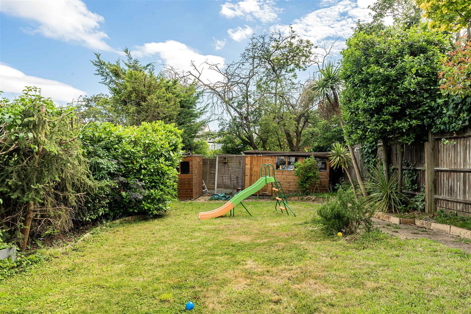 Property Image 4d1ba638-d61c-4074-bdc4-cbfcb20f3212