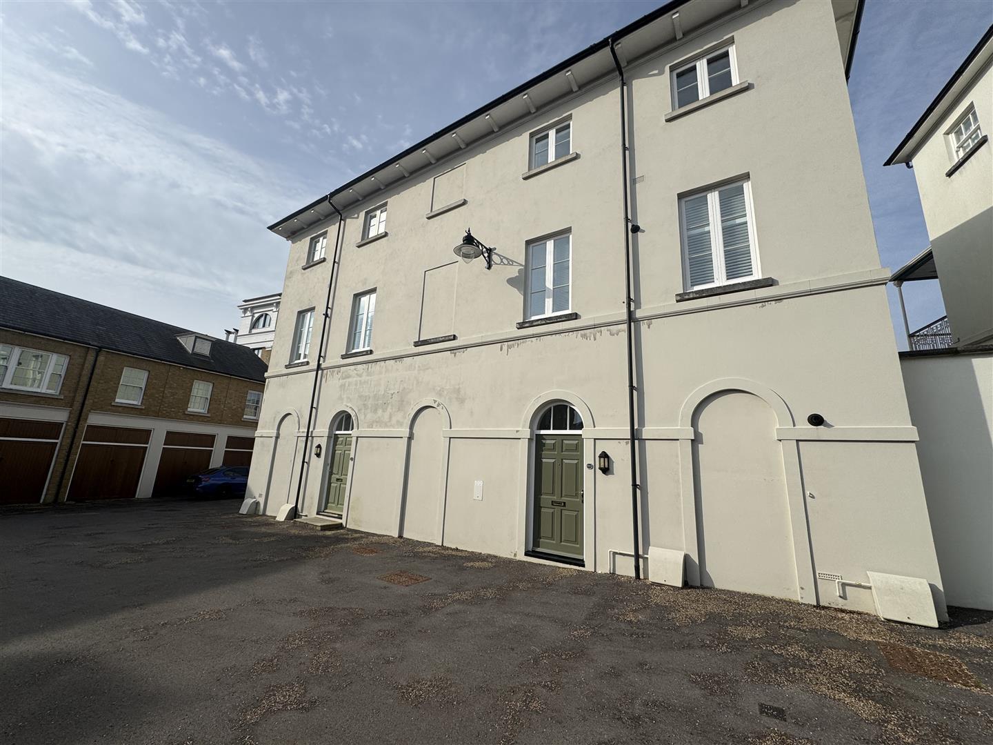 Property Image 4d2fbced-122b-47ed-a2b9-01fc91e15a1c