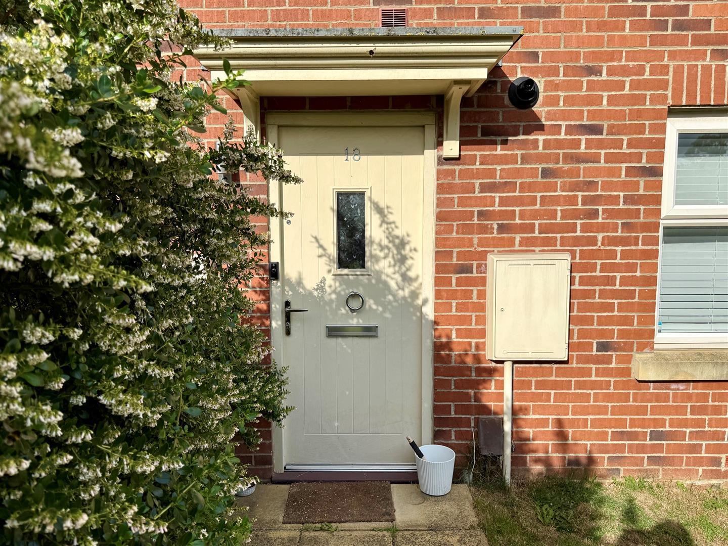 Property Image 4d39bf5f-6730-42dc-a94e-670a8a5c5196