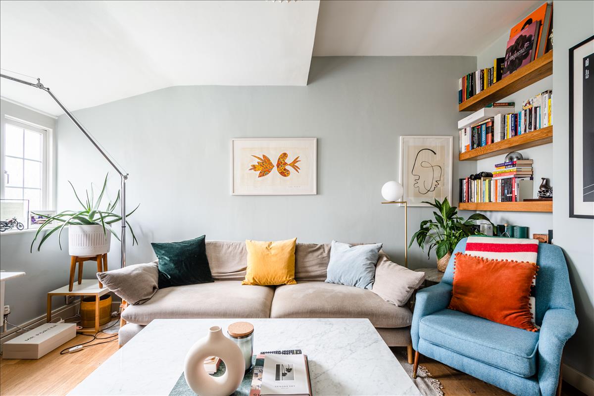 Top floor two bedroom two bathroom architecturally designed apartment for sale in Kings Cross