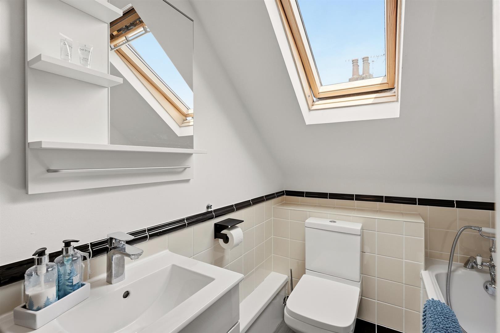 Property Image 4d5205b3-cb27-4950-8e6c-57e9f392e5ab