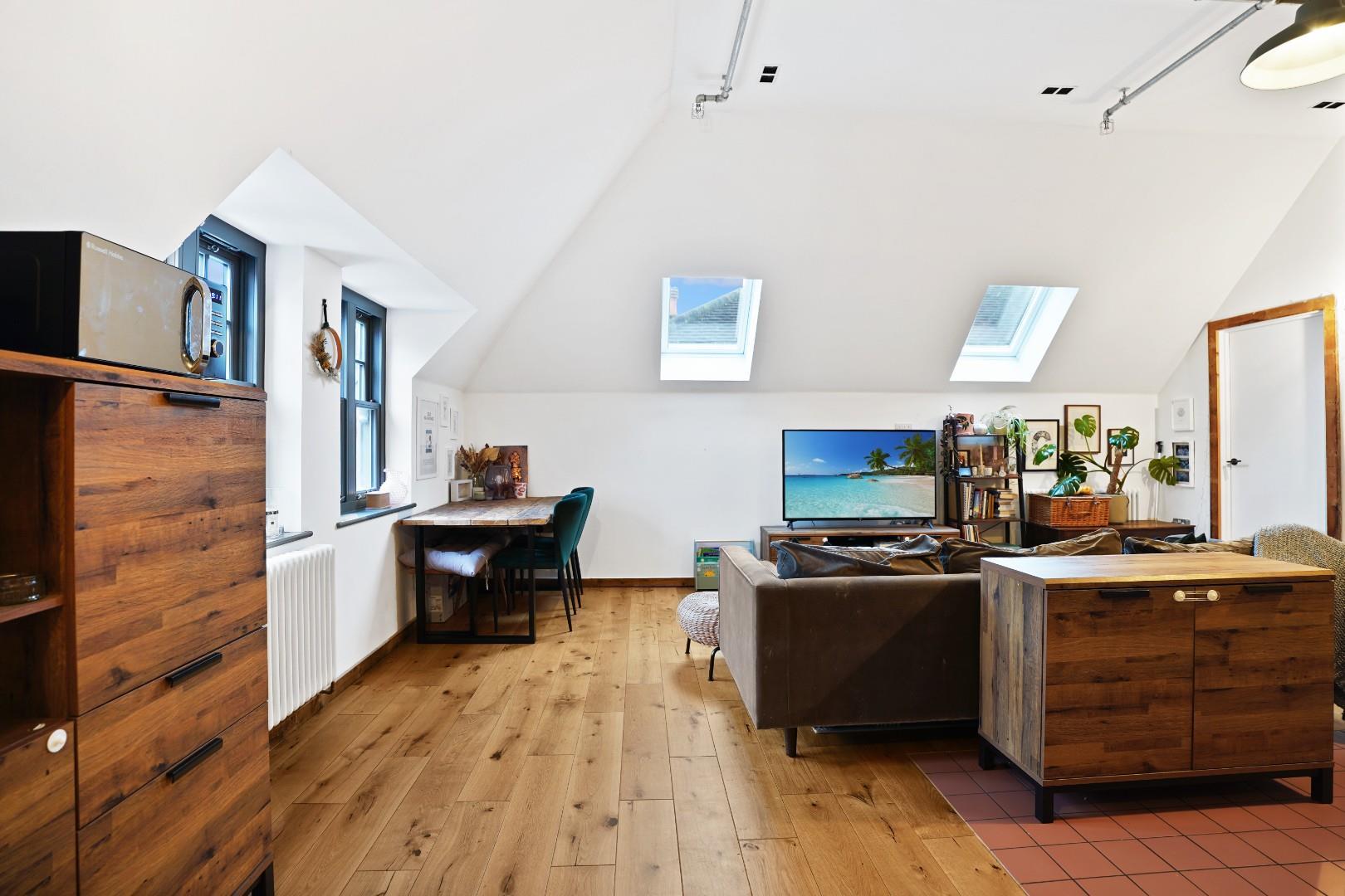Property Image 4d6778fe-6d23-47a1-883f-c6651f174276