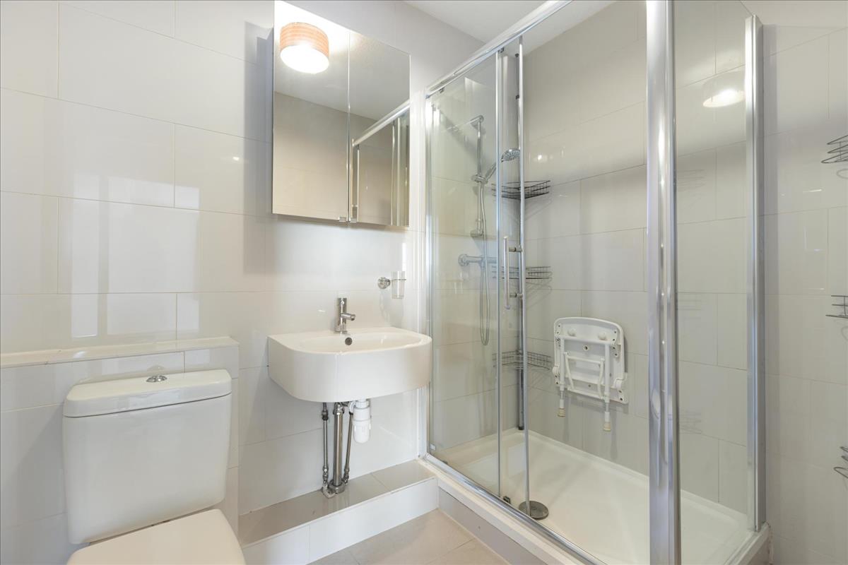 Property Image 4d684090-19f8-420b-bf71-cc2f7d7ab0a9