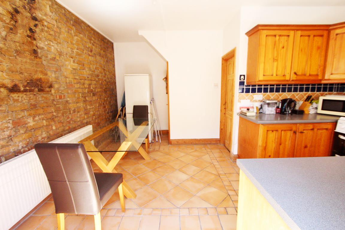 Property Image 4d8133e4-9e82-481e-a97d-e904bb0966bd