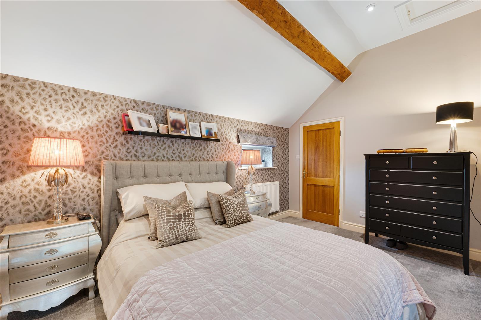 Property Image 4d8303bd-c97a-49a2-a1ac-270b1398605b