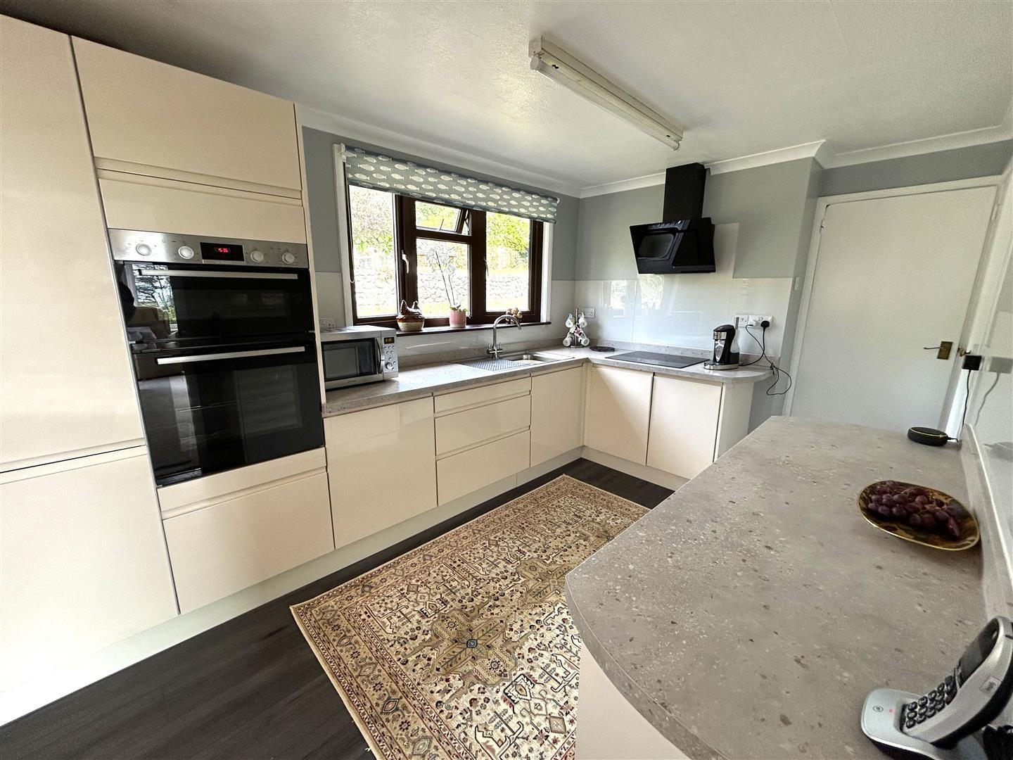 Property Image 4d87e1ee-08a7-4943-b4d5-3e9ee546a580