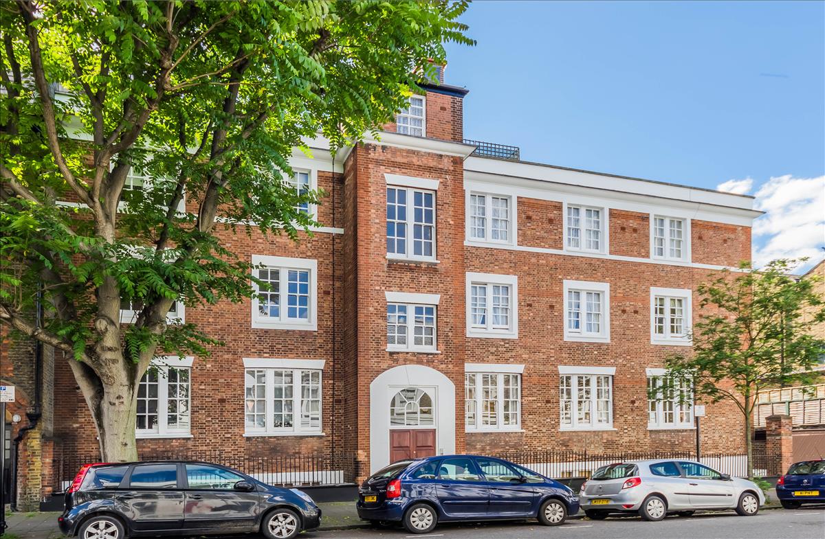 Property Image 4d881b52-c80f-4b13-aa70-ee08953b72a8