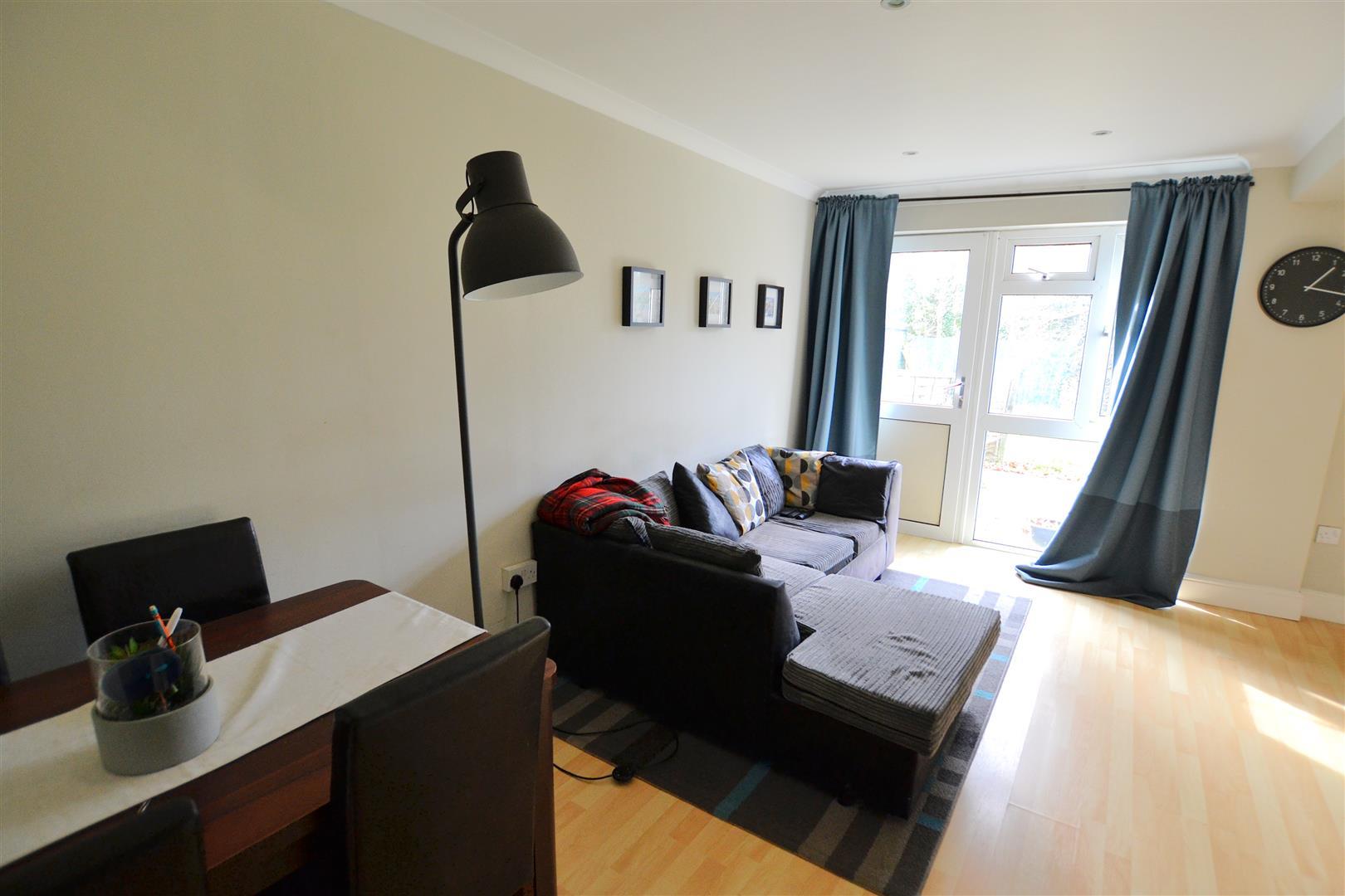 Property Image 4d99a8ac-36b9-49ea-8450-ff7251f76273