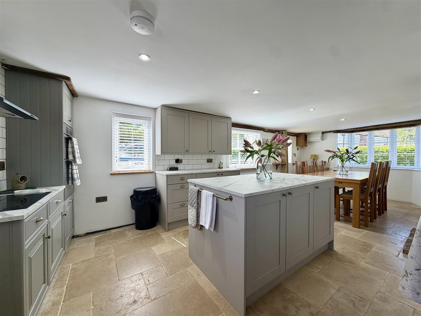 Property Image 4dab1beb-8690-4e46-88ba-5d3ead4bb505