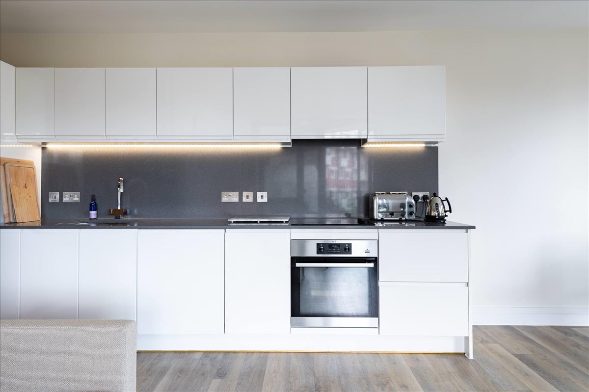 Property Image 4db3fcb6-bcd3-44dc-8c3d-2a26f49943ae