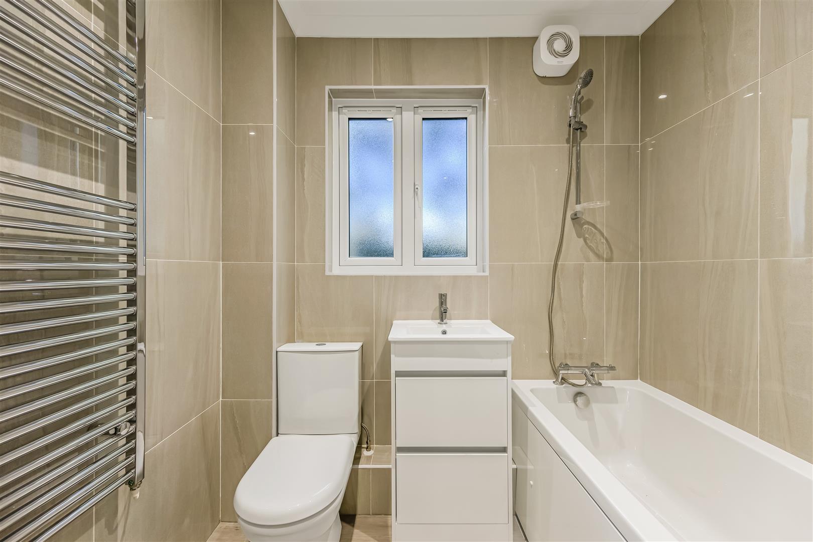 Property Image 4dd92518-df20-41a5-a5cf-f69c7bf75dfa