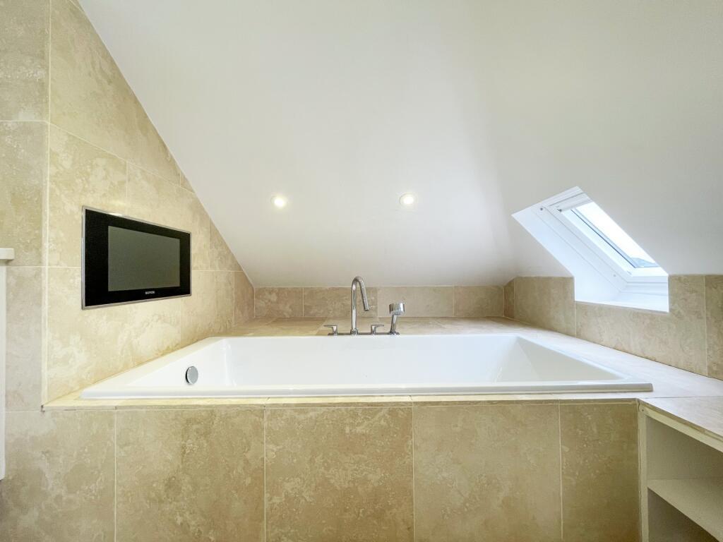 Property Image 4ddc4738-1ba4-49ff-a6f6-a0538c4533ad