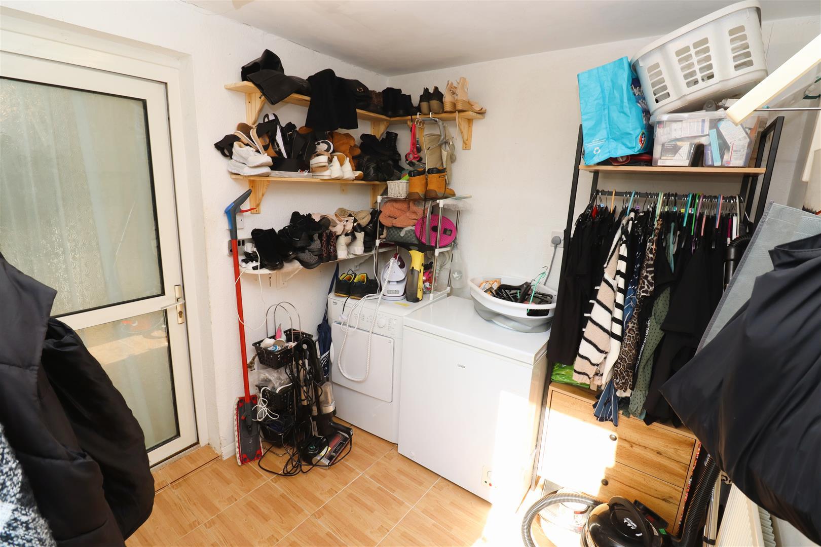 Property Image 4df43030-7c3c-442c-9dec-3596ab4093b0