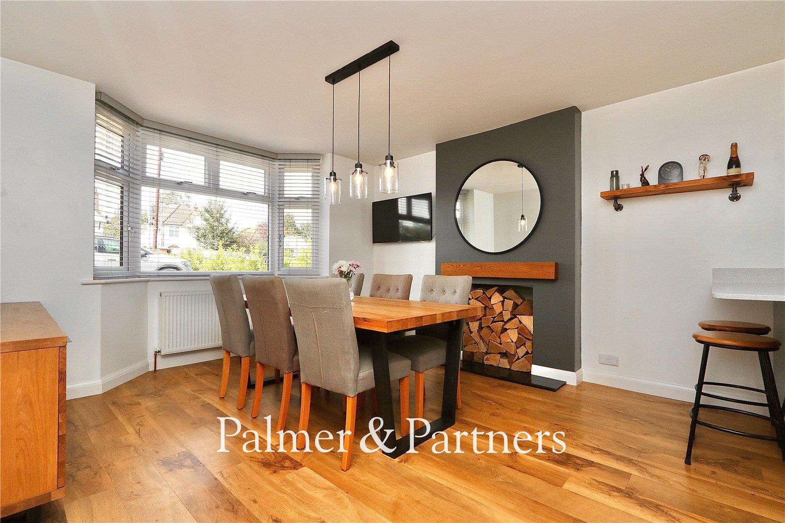 Property Image 4df5f6cc-dc78-46b4-99c3-0bf4d502c56d