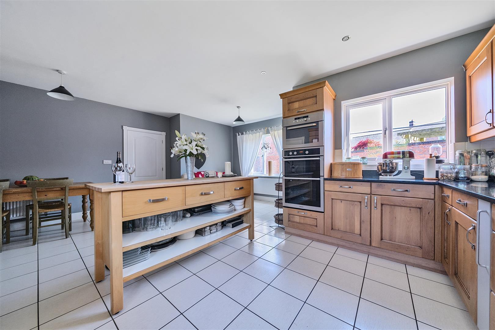 Property Image 4e2200aa-8c1c-4320-9b32-f40de4814b5b