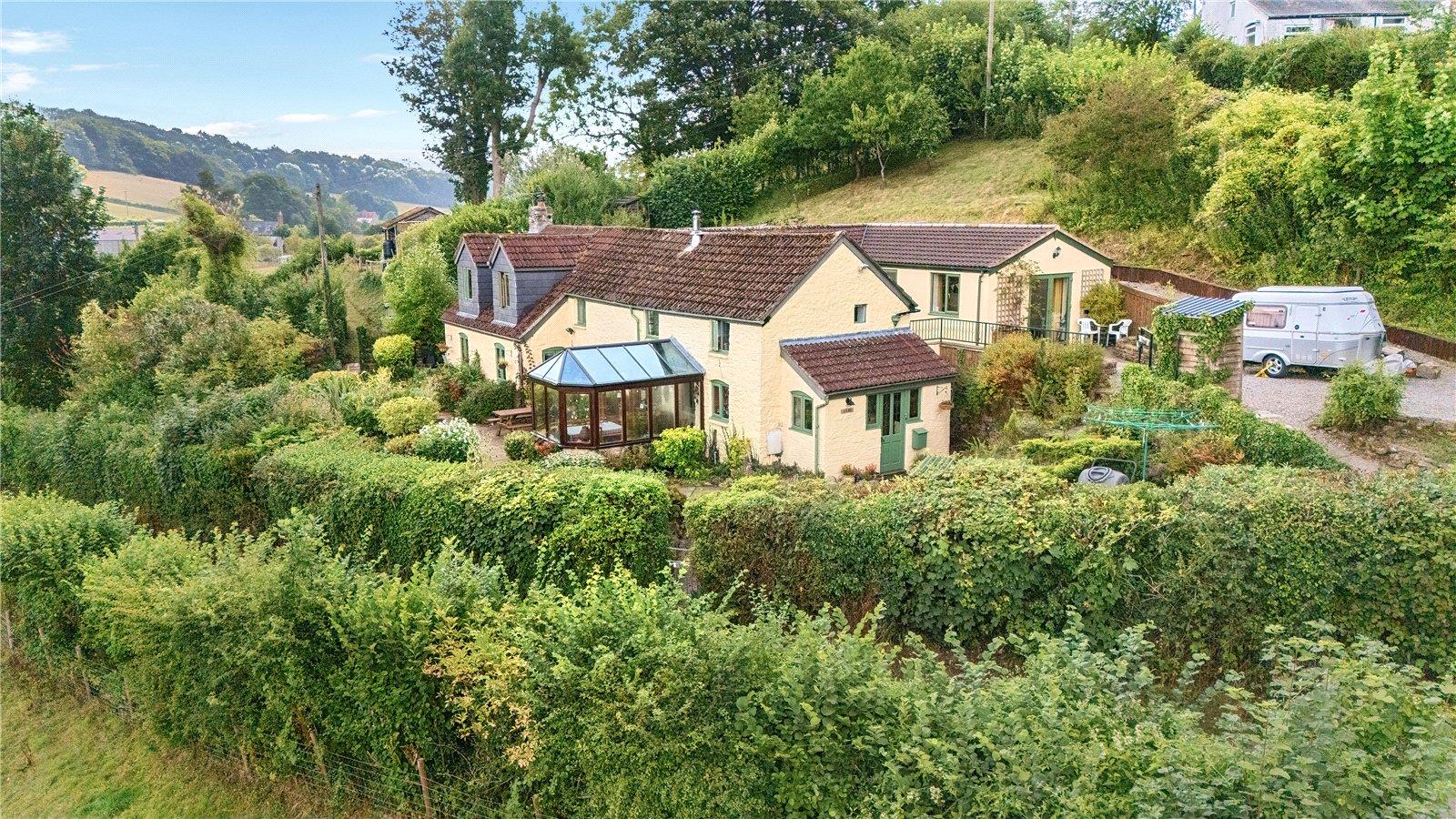 Property Image 4e2aa135-7ce9-42e8-8fbb-f80803c03eff