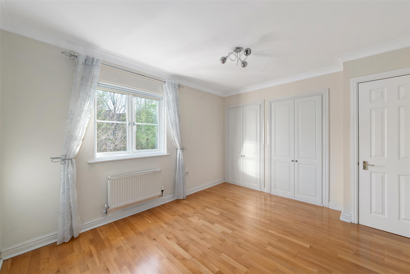 Property Image 4e5bc968-d994-4792-8957-3db62ef19aed