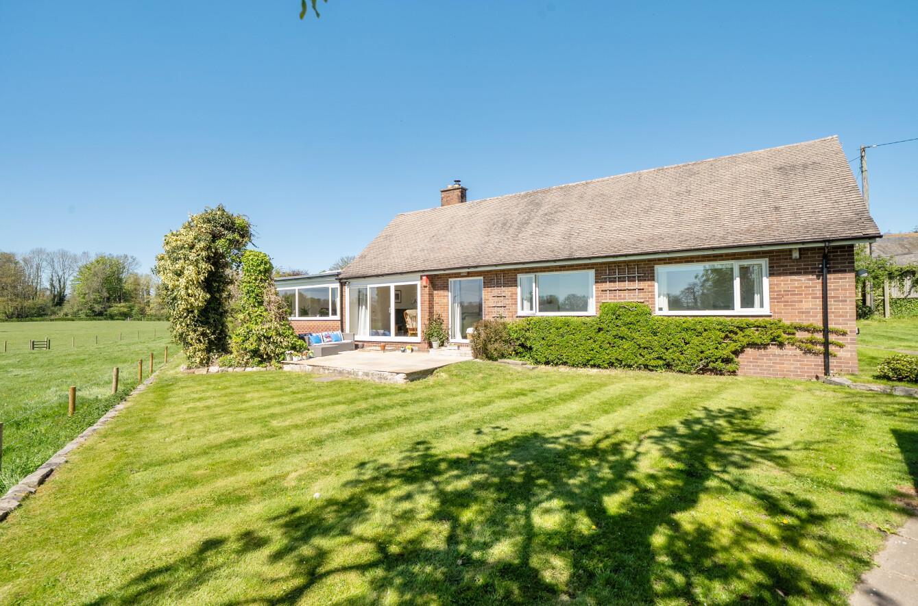 Property Image 4e5ef611-a056-4178-821b-53ec3ee51684
