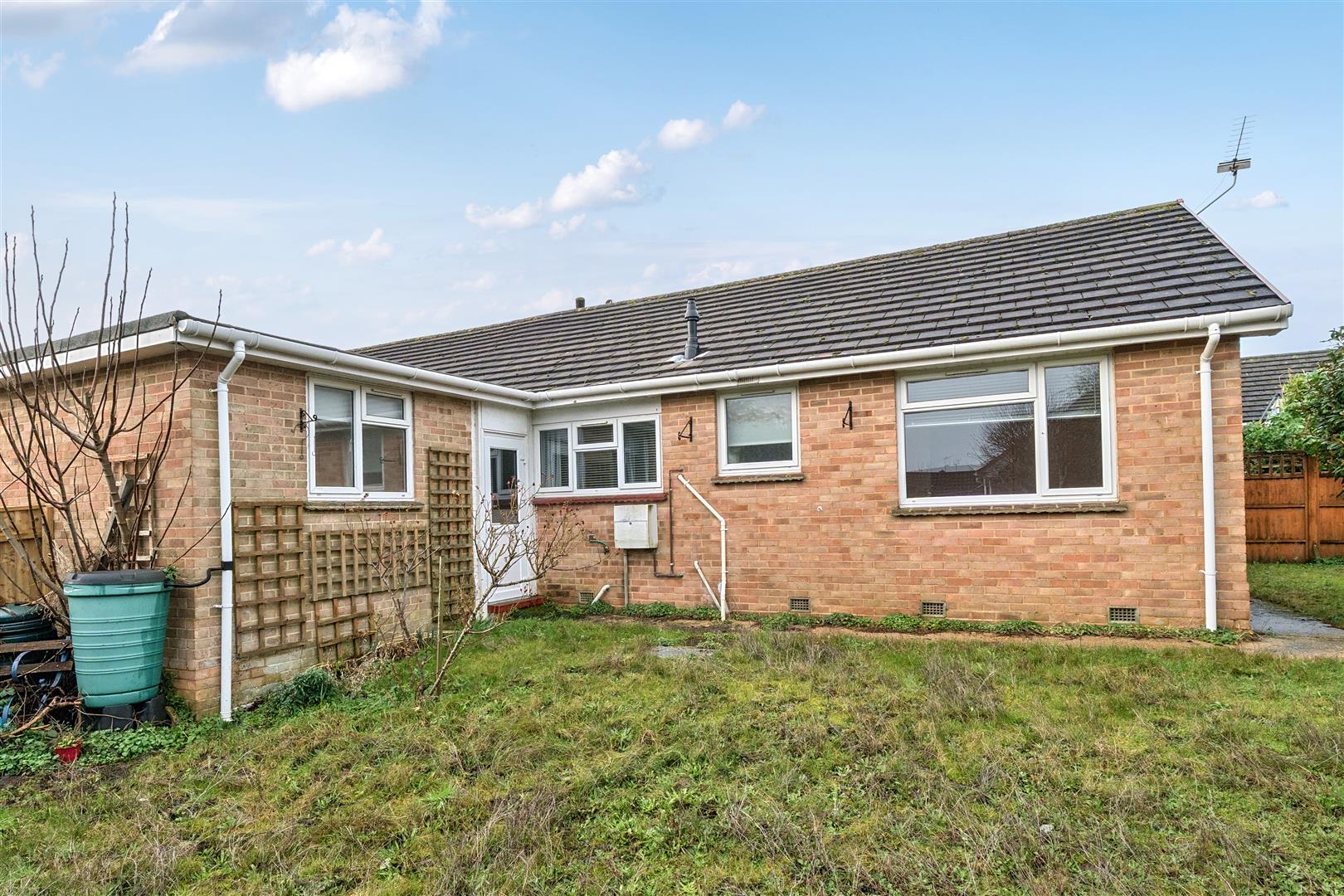 Property Image 4e6d961c-5c97-4b61-aff7-1cedfc8e5cf1