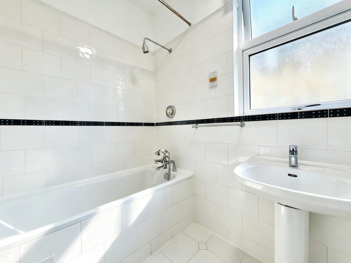 Property Image 4ea18709-30c9-4f9a-ab06-416d99c3f241