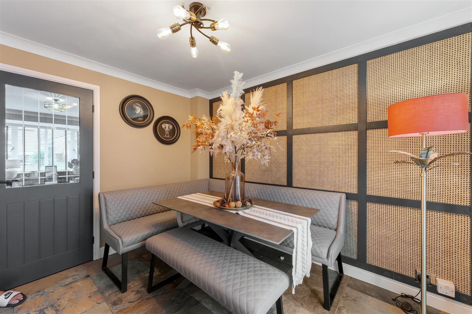 Property Image 4eaa07a3-c9a2-4233-9dd8-a7717438bd33