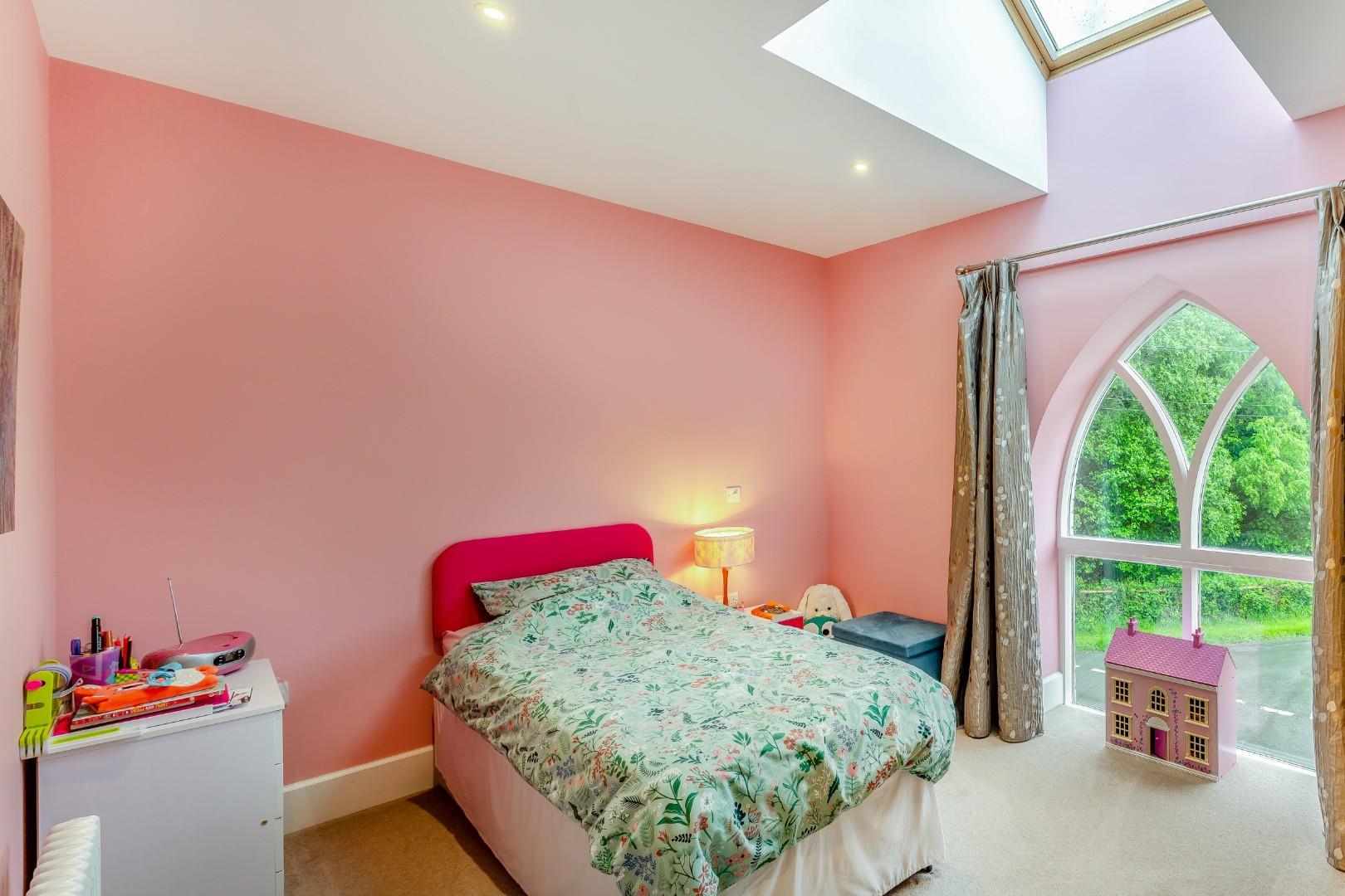 Property Image 4ebc7818-4b80-4827-8d5a-4b5fff3a9d0e