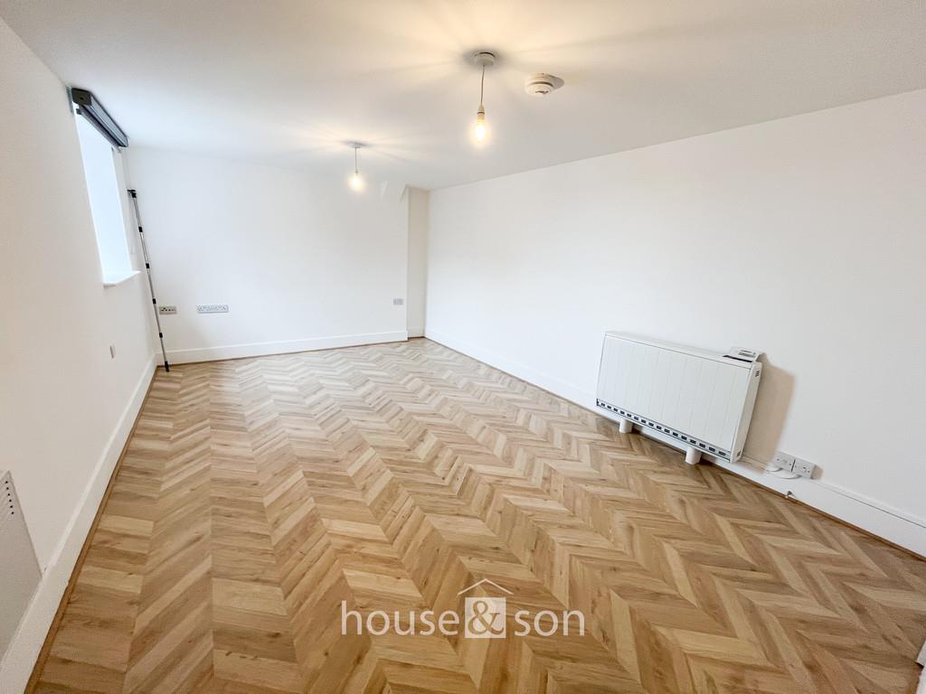 Property Image 4eda6177-921f-46be-bf41-e96f238aa6d5