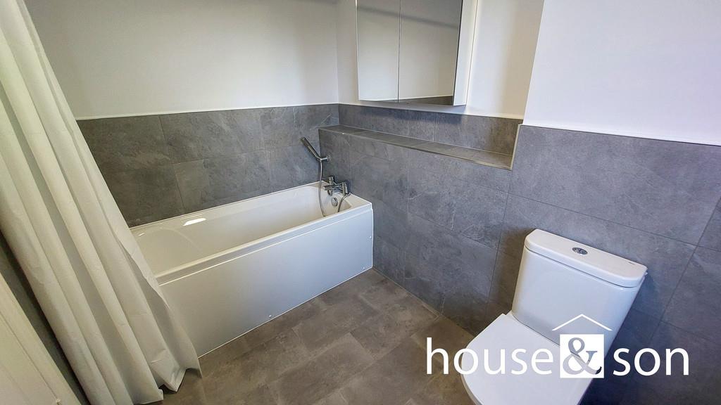 Property Image 4ee3da4d-01fa-41ed-93cf-d8b2c595fa41