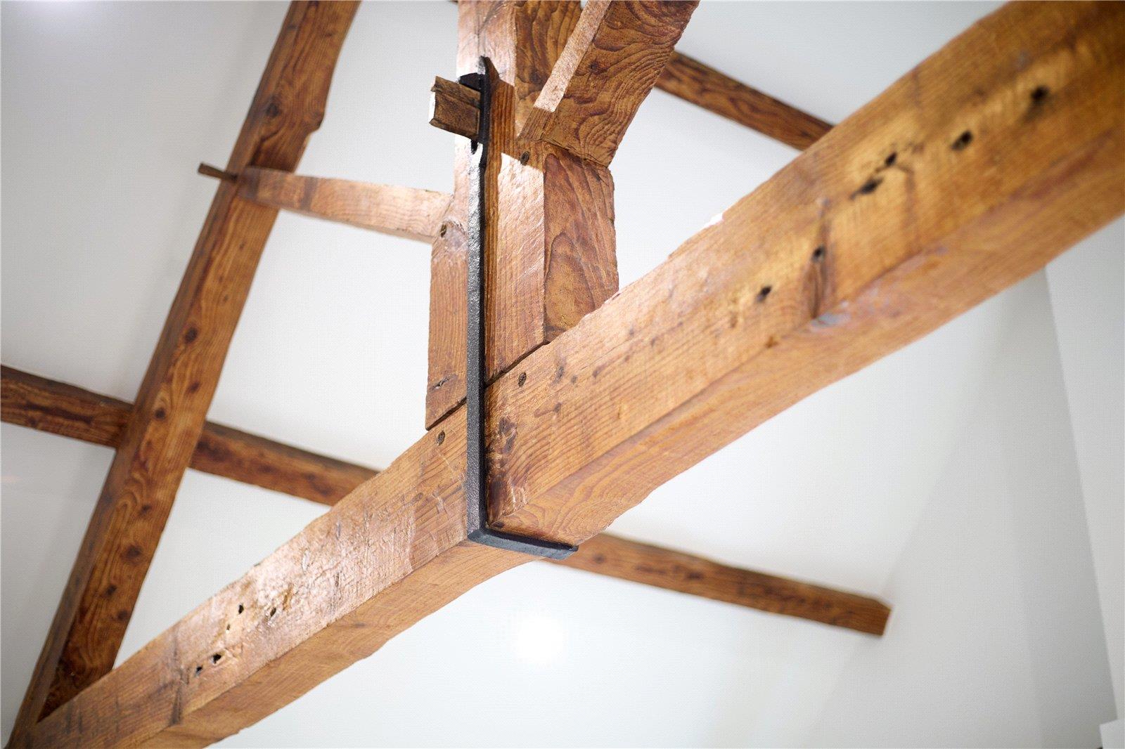 Property Image 4ef03d9a-b10e-42b6-9e4d-c315cb2ff21e