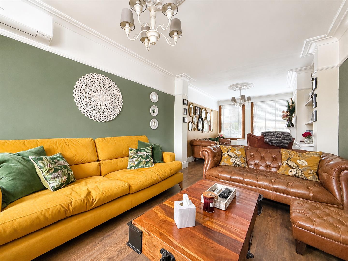 Property Image 4ef1c0a5-1dbc-4cbd-8f08-cc22d949f8cc