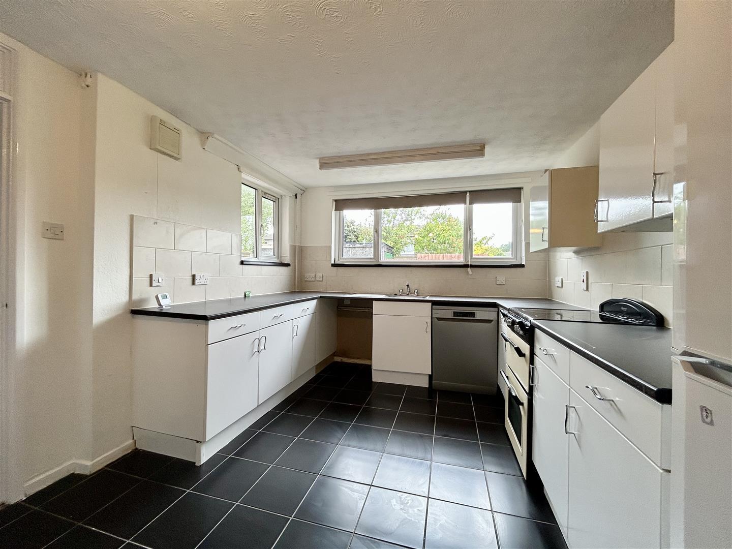Property Image 4f025b1f-9f11-40b5-9b6e-e48edb2d214a
