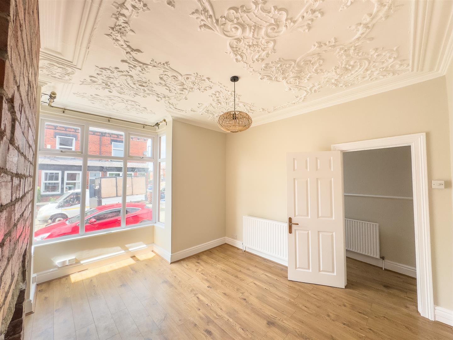 Property Image 4f03a827-bc74-4c68-b66f-03125e73b5c5