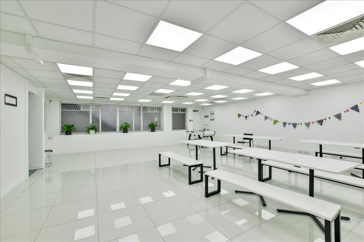 Property Image 4f0e742c-6825-4b44-a18e-99b0941fc397