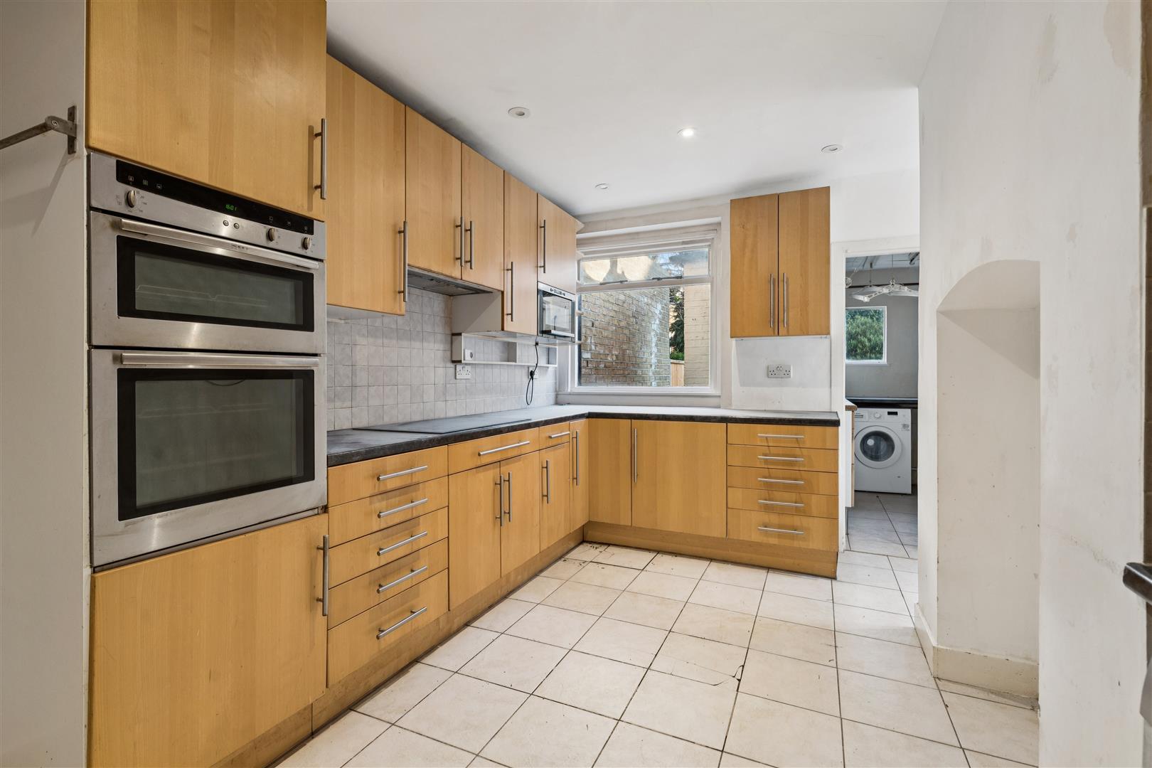 Property Image 4f15073e-7ccc-4903-818f-238514136685