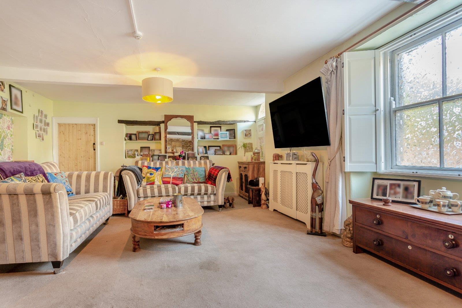 Property Image 4f39e826-689f-4d30-adec-d0320343d30f
