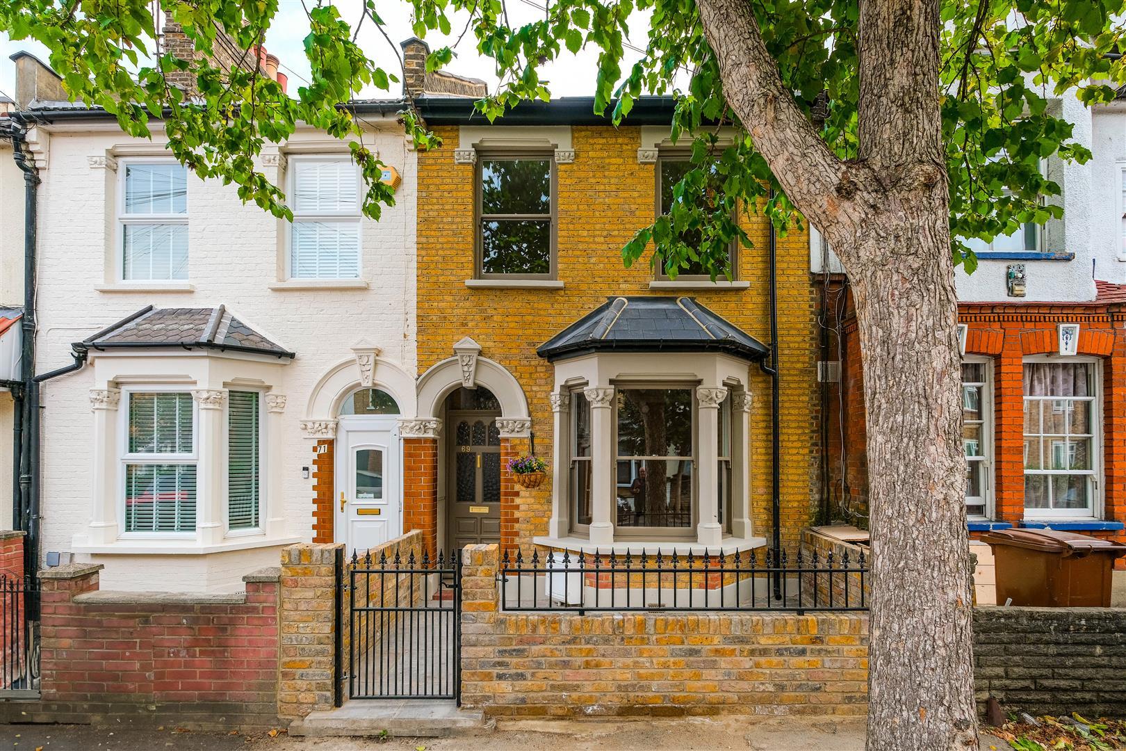 Property Image 4f3de182-29e2-49fb-904e-3acefba6db0e