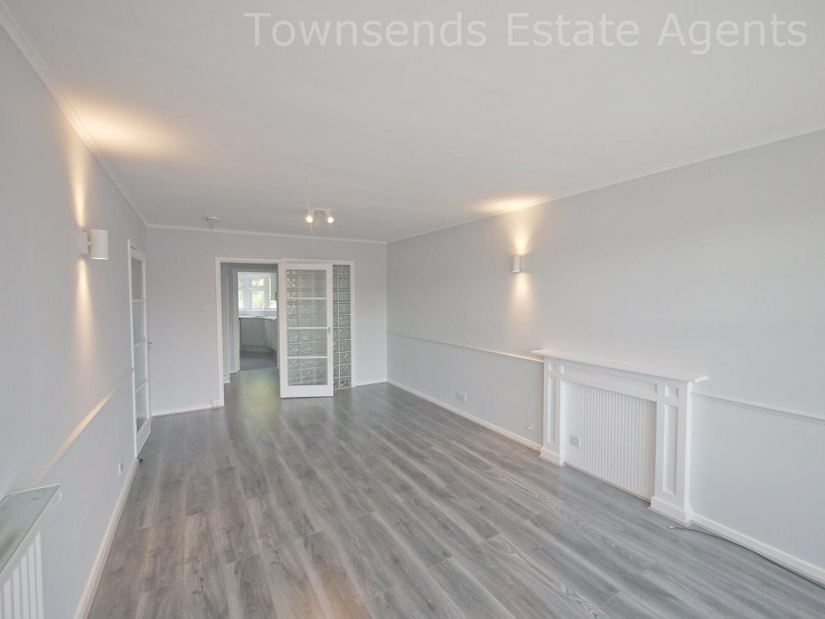 Property Image 4f467340-c46a-40e5-a7b3-7bf19b72c4cb