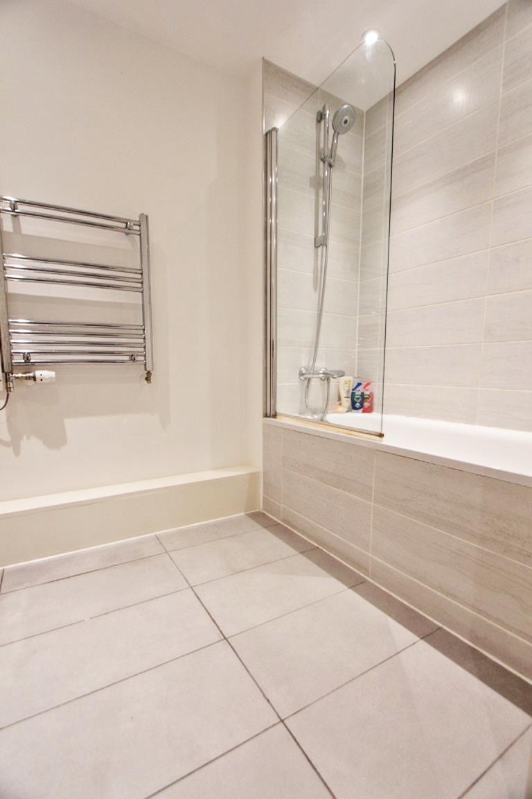 Property Image 4f575d78-6f89-468f-a051-8db439774488