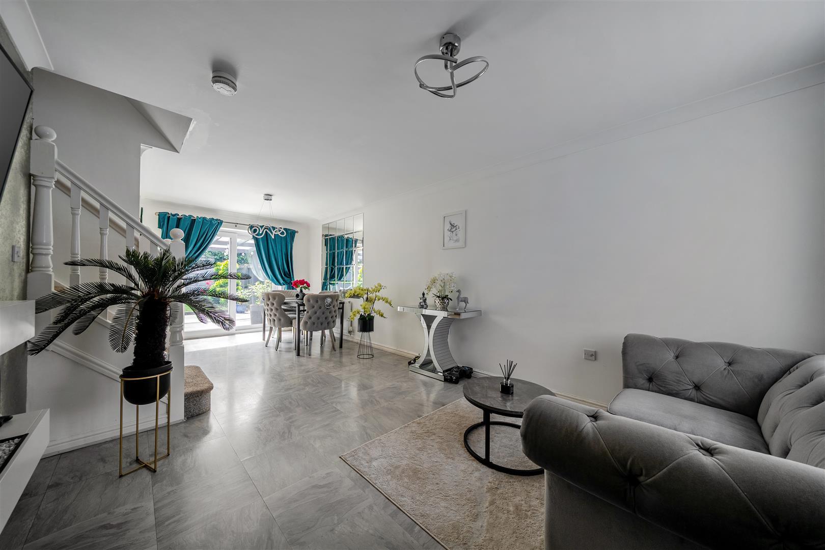 Property Image 4f5ad0a3-b4ef-49bd-893b-70efa4b5f30d