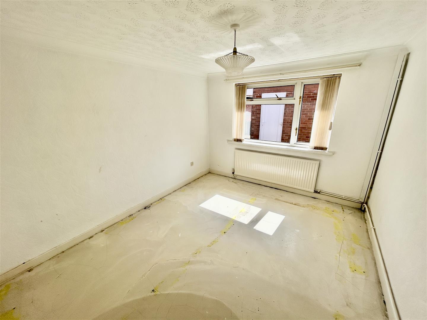 Property Image 4f672283-0fe0-48cd-80c7-d1a0a601318d