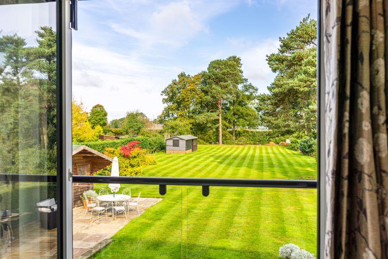 Property Image 4f6bcbff-88bf-43a1-b94f-f7361183da59